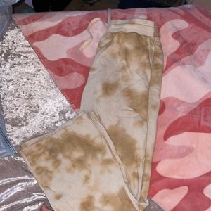 not sure what brand these are. the tag says I M L (as seen in picture)